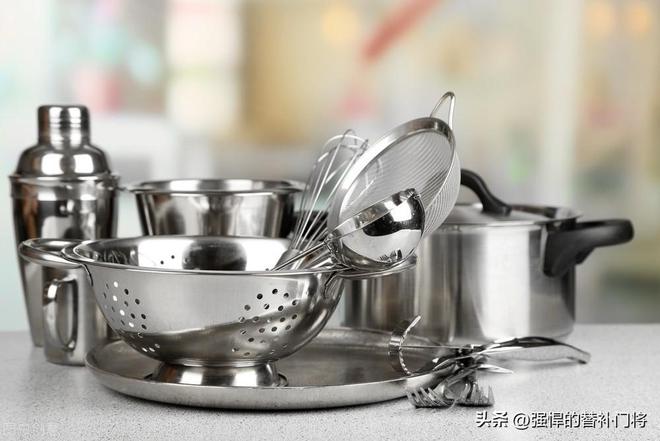使用不锈钢餐具时以下哪种做法是正确的？蚂蚁庄园今日答案开云 开云体育平台(图1)