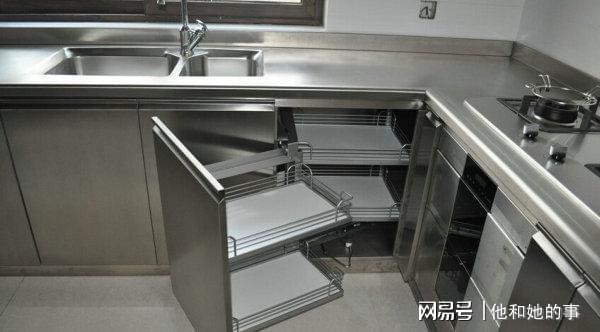 不锈钢橱柜逐渐在家庭中失去地位？原因很简单缺开云 开云体育APP点很明显！(图11)