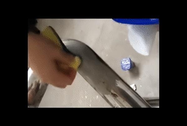 开云 开云体育官网不锈钢锅外面发黑别再用钢丝球刷了用这几个方法试试干净不伤锅(图11)