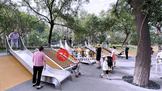 定制不锈钢滑梯有哪些优势更受人开云 开云体育官网们的喜爱(图1)