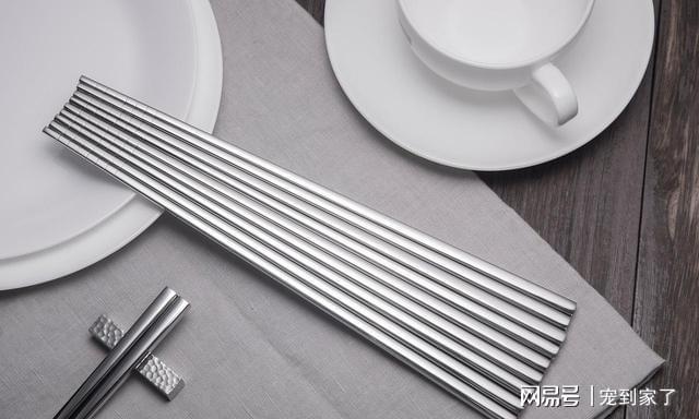 哪种筷子更适合长期使用？为了开云体育 开云官网自己和家人的健康一定要弄清楚(图4)