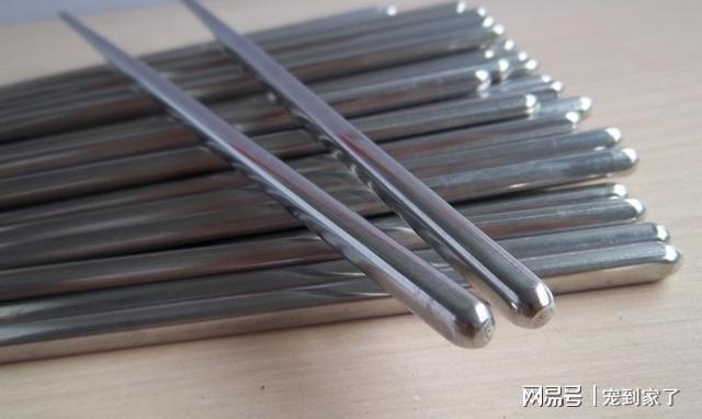 哪种筷子更适合长期使用？为了开云体育 开云官网自己和家人的健康一定要弄清楚(图5)