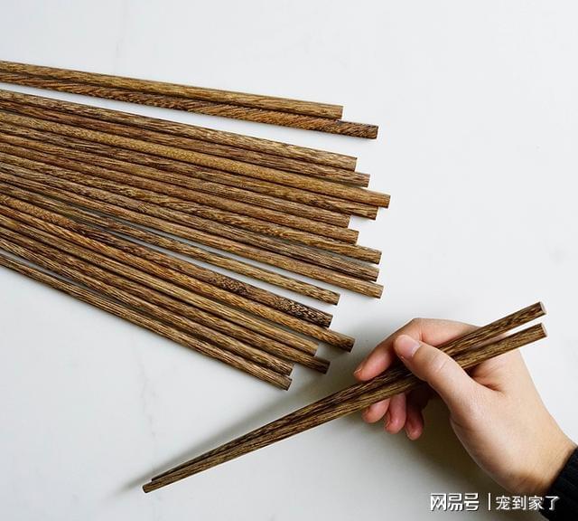 哪种筷子更适合长期使用？为了开云体育 开云官网自己和家人的健康一定要弄清楚(图9)