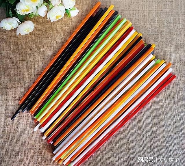 哪种筷子更适合长期使用？为了开云体育 开云官网自己和家人的健康一定要弄清楚(图13)