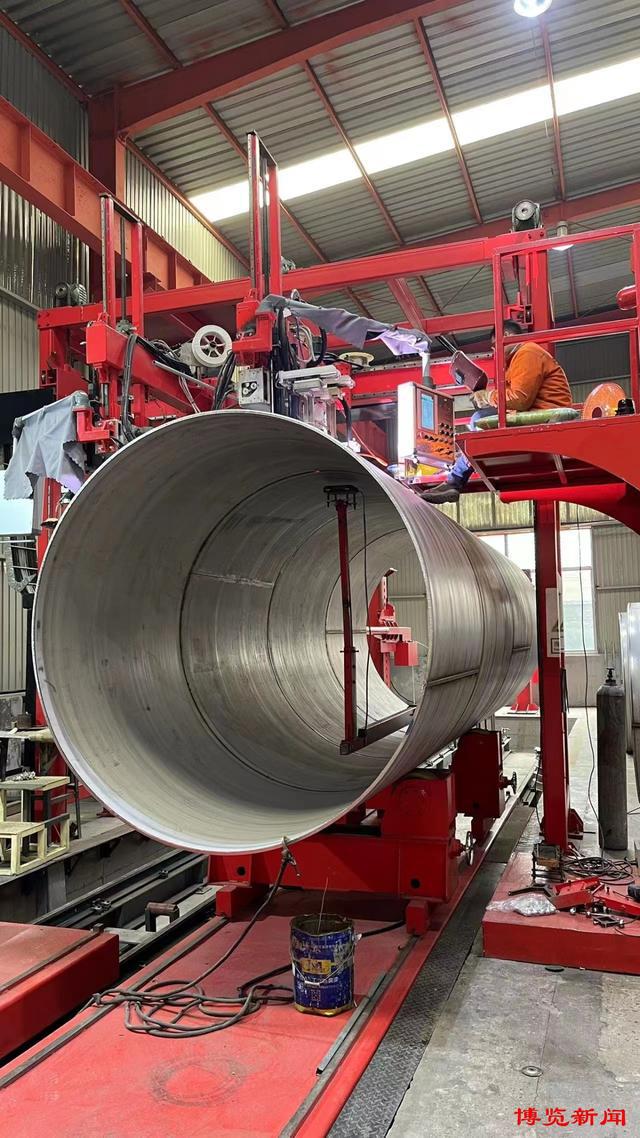 亩均纳税1573万 不锈钢产业竖起“周村开云体育 开云官网地标”(图2)