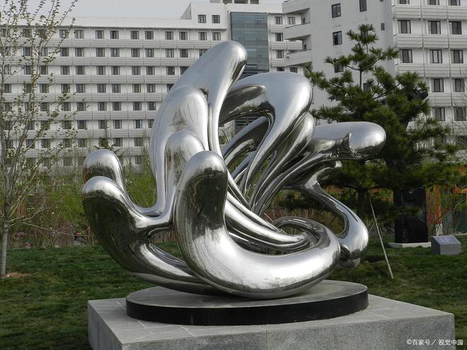 不锈钢雕塑:现代化艺开云 开云体育术形式(图1) 不锈钢雕塑:现代化艺开云 开云体育术形式(图1)