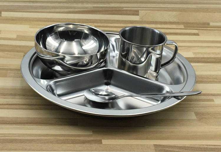 开云 开云体育购买不锈钢餐具需要注意什么?这些问题不容忽视!(图1) 开云 开云体育购买不锈钢餐具需要注意什么?这些问题不容忽视!(图1)