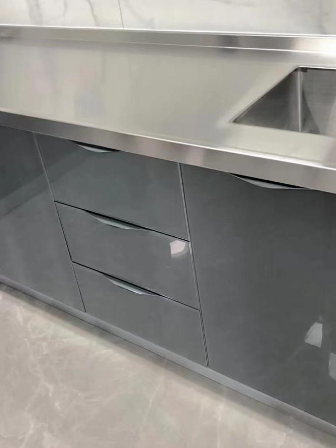 想要装修“高大上”橱柜台面可得选好了!最喜欢第4种好用开云体育 开云平台到不行(图12) 想要装修“高大上”橱柜台面可得选好了!最喜欢第4种好用开云体育 开云平台到不行(图12)