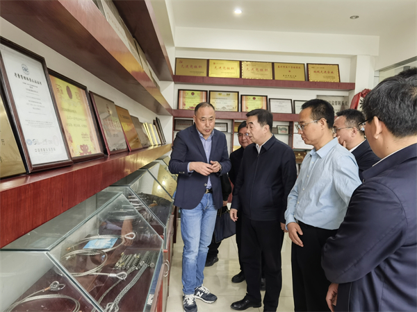 亢振峰带队赴江苏兴化围绕金属制品行业开展招商活动开云APP 开云官网入口(图2)