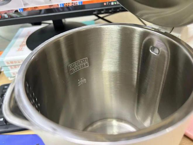 天天喝电热水壶烧的水损伤神经还易致癌？开云APP 开云官网入口(图3)