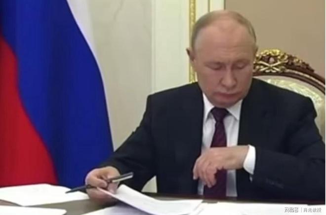 开云体育 Kaiyun.com 官网入口普京疑似已用替身14个月 真身何在不明(图2)