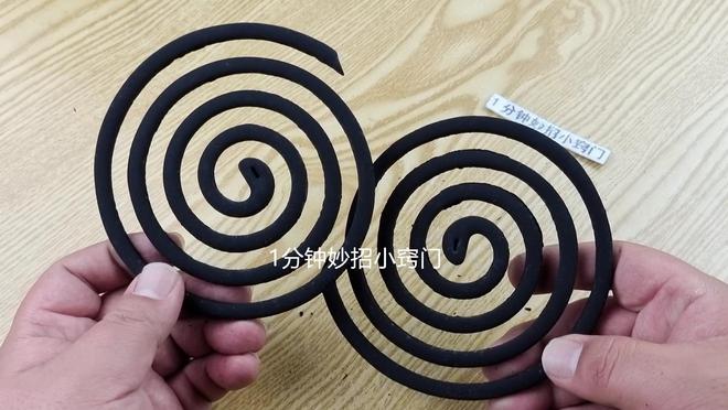 现在才知道原来蚊香不是用手拆的学会这招快速分离蚊香不会断开云 开云体育平台(图1) 现在才知道原来蚊香不是用手拆的学会这招快速分离蚊香不会断开云 开云体育平台(图1)