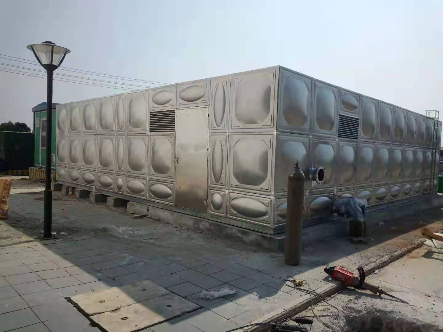 开云 开云体育官网不锈钢水箱的优点有哪些？(图1)